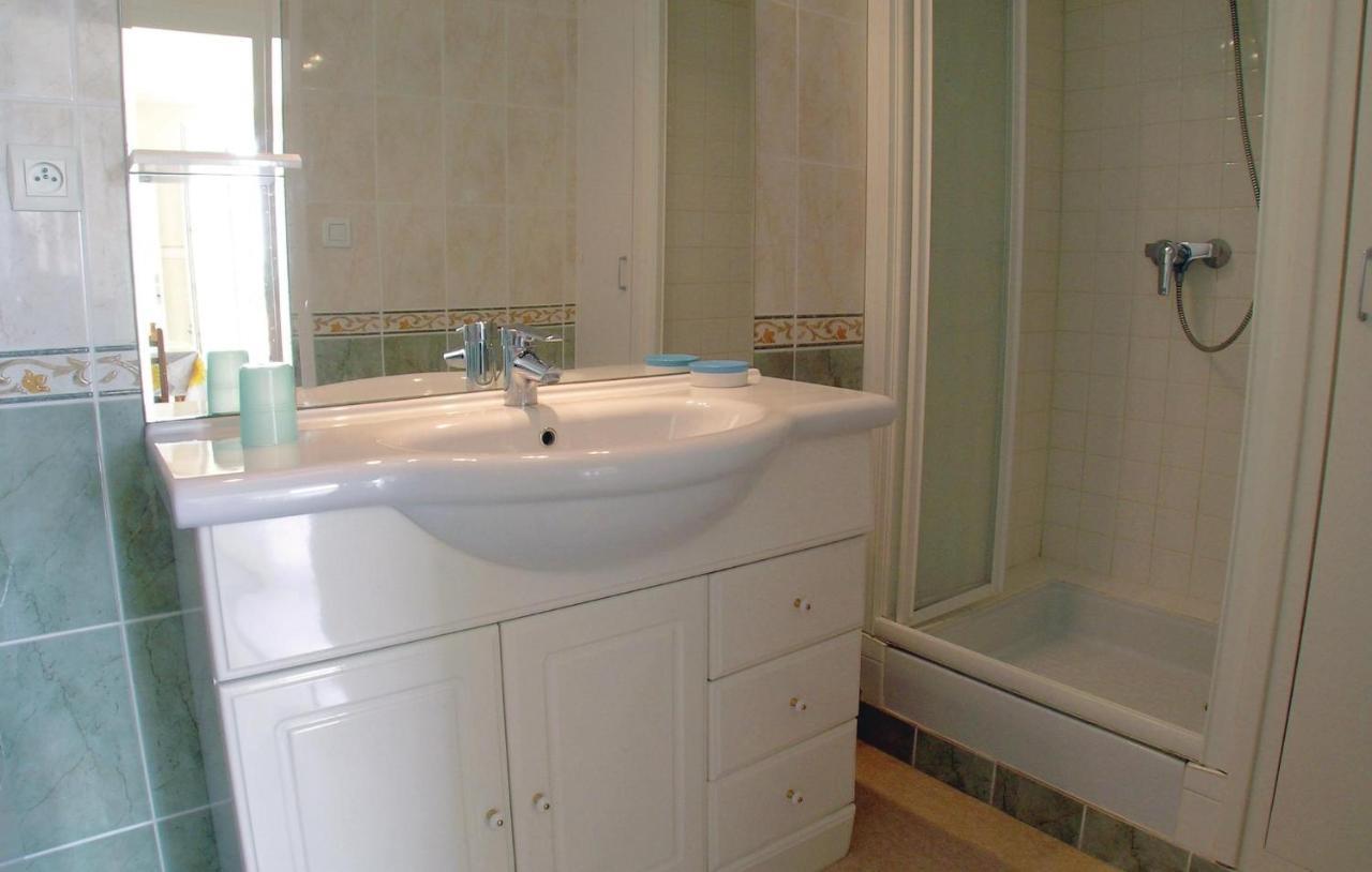 Amazing Apartment In Vaux Sur Mer With Wifi Zewnętrze zdjęcie